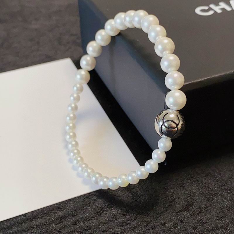 Chanel Bracelet 06yxs29